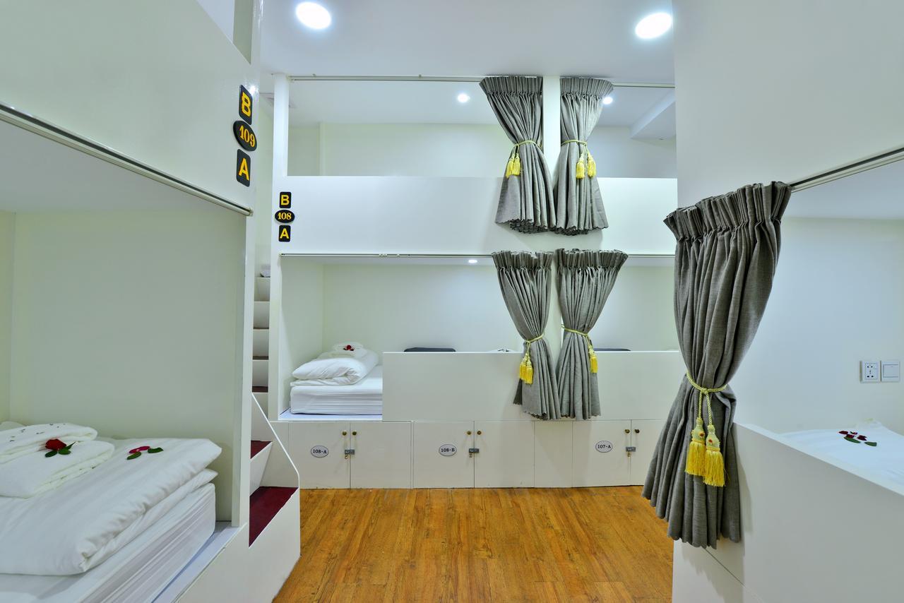 Backpacker Hostel (Adults Only) Yangon Exterior foto