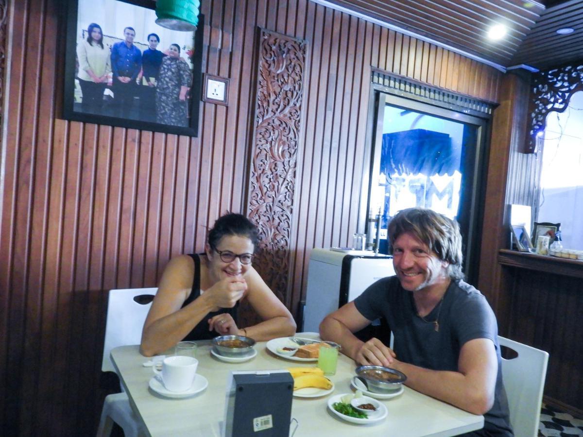 Backpacker Hostel (Adults Only) Yangon Exterior foto
