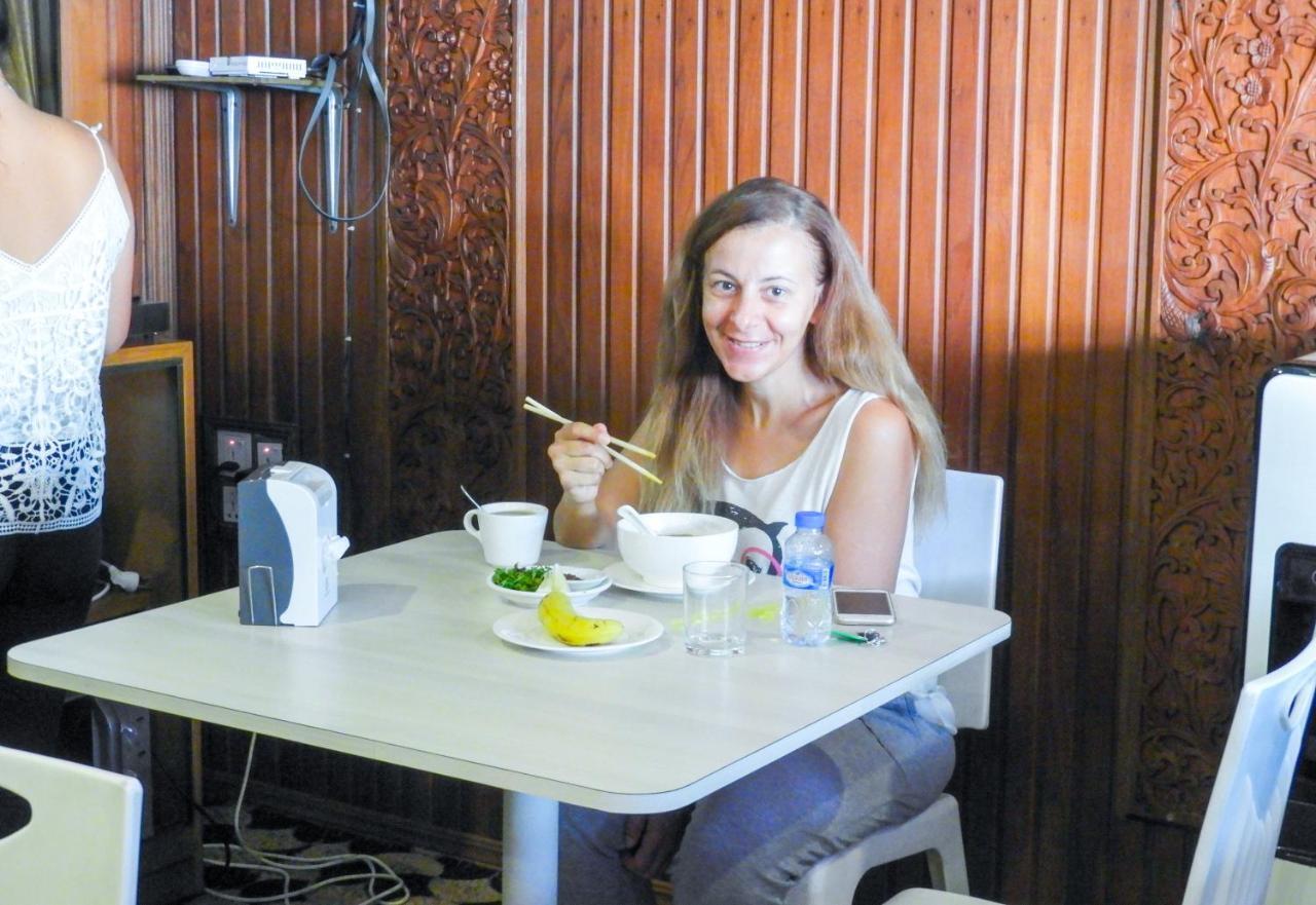 Backpacker Hostel (Adults Only) Yangon Exterior foto